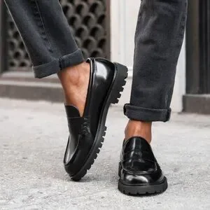 Thursday Boot Company Shoes Thursday Black Leather Lug Sole